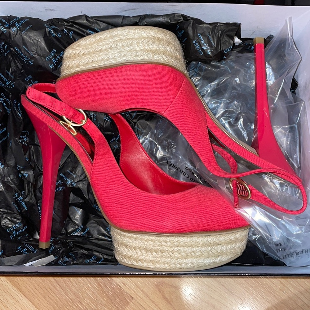 Guess Marciano NIB size 8 heels